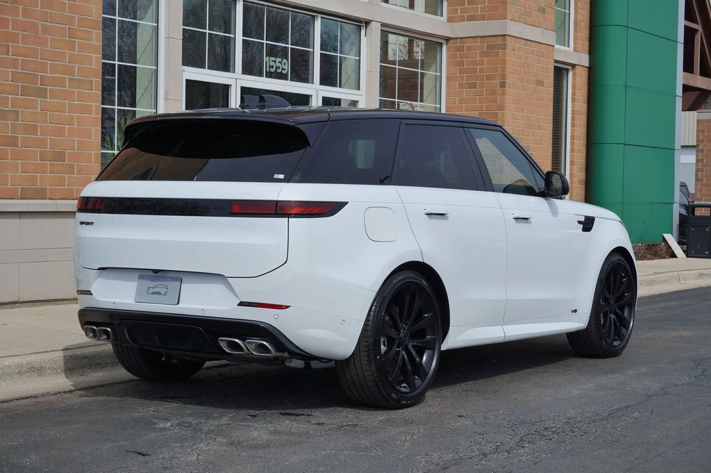 New 2026 Land Rover Range Rover Sport Dynamic SE AWD/4WD image 6