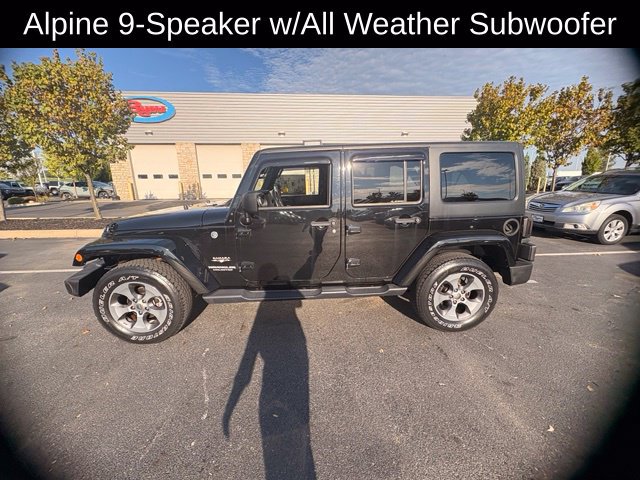 Used 2017 Jeep Wrangler Unlimited Sahara w/ Dual Top Group AWD/4WD image 11