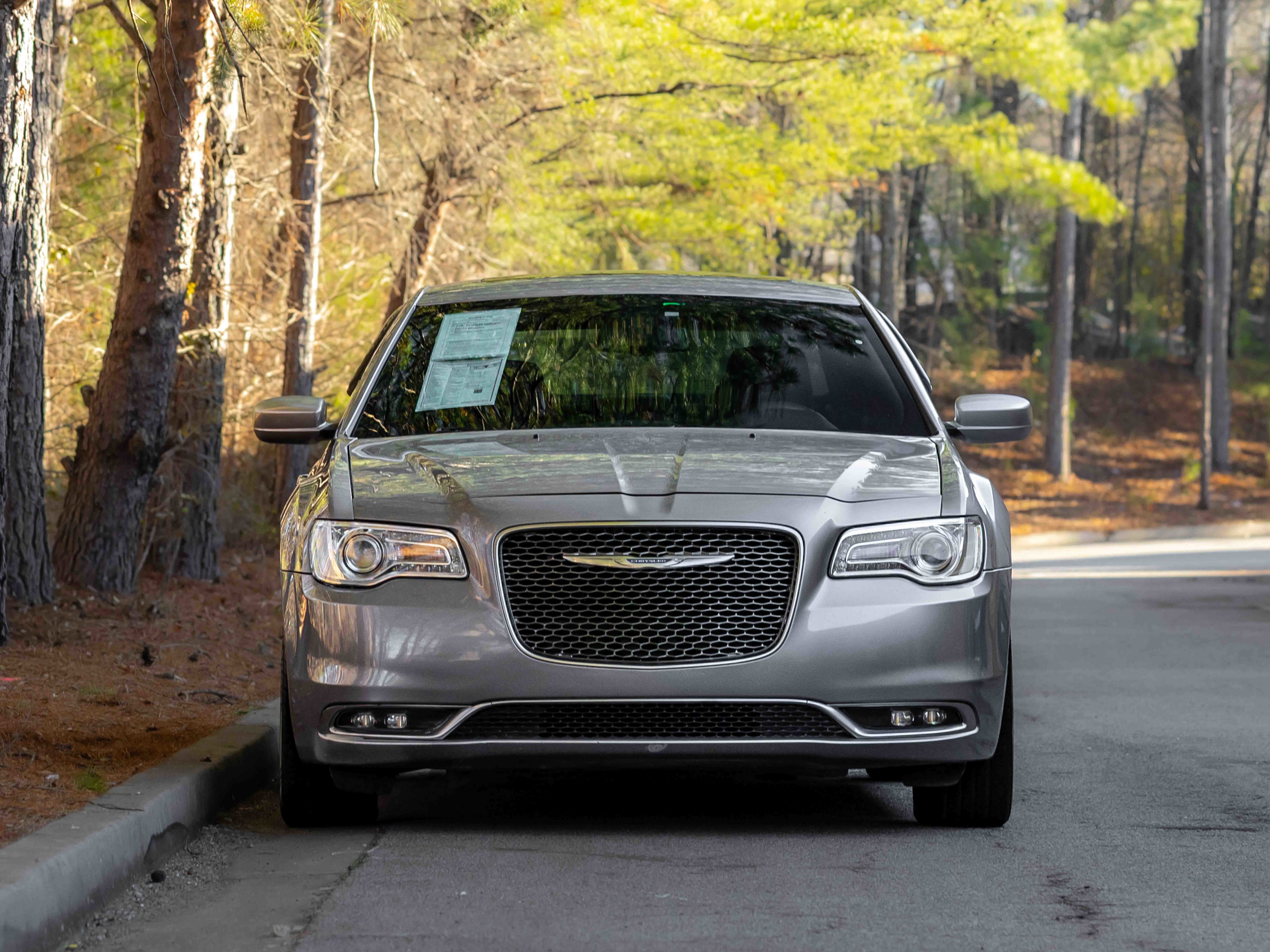 Used 2018 Chrysler 300 C w/ Sun, Sound & Nav Package image 35