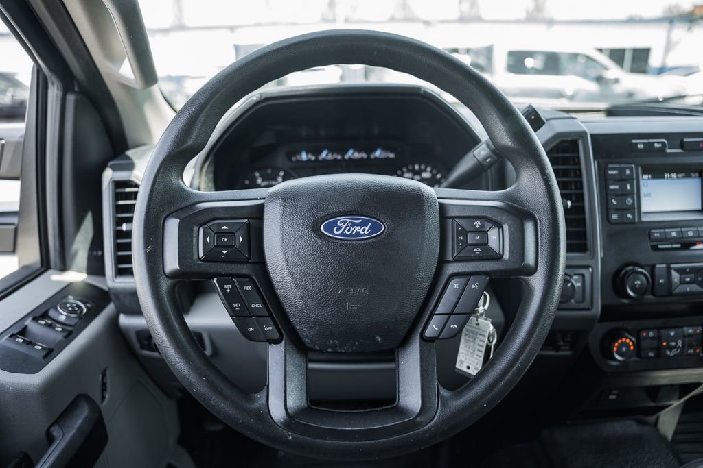 Used 2021 Ford F250 XL w/ STX Appearance Package RWD image 38