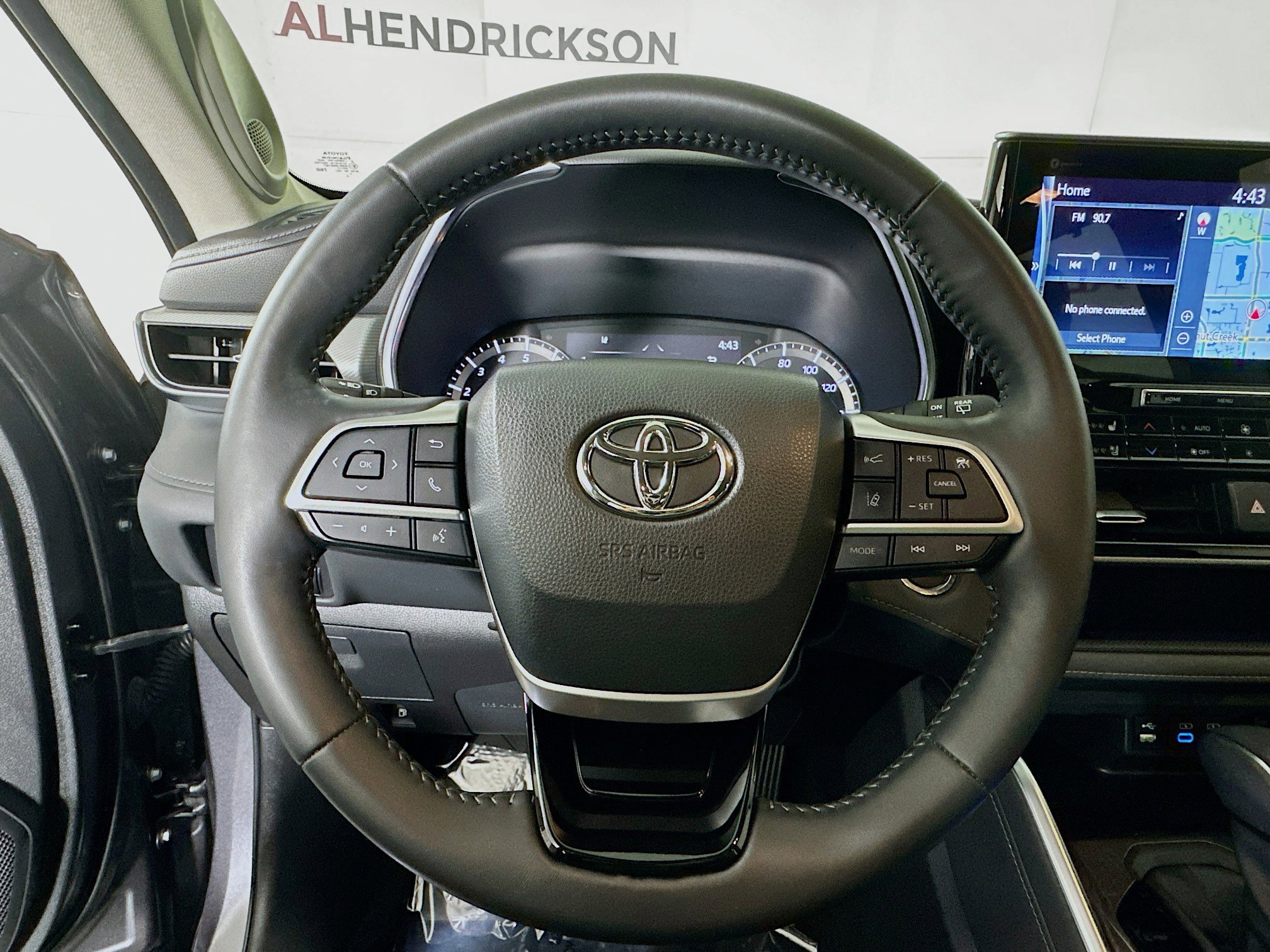 Used 2022 Toyota Highlander Platinum image 15