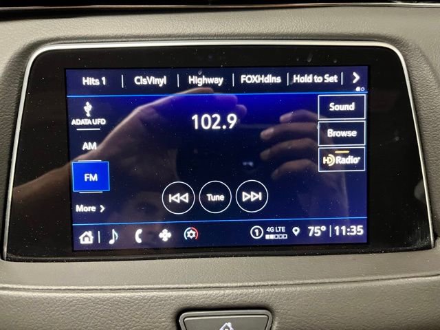 Used 2023 Cadillac XT4 Sport image 12