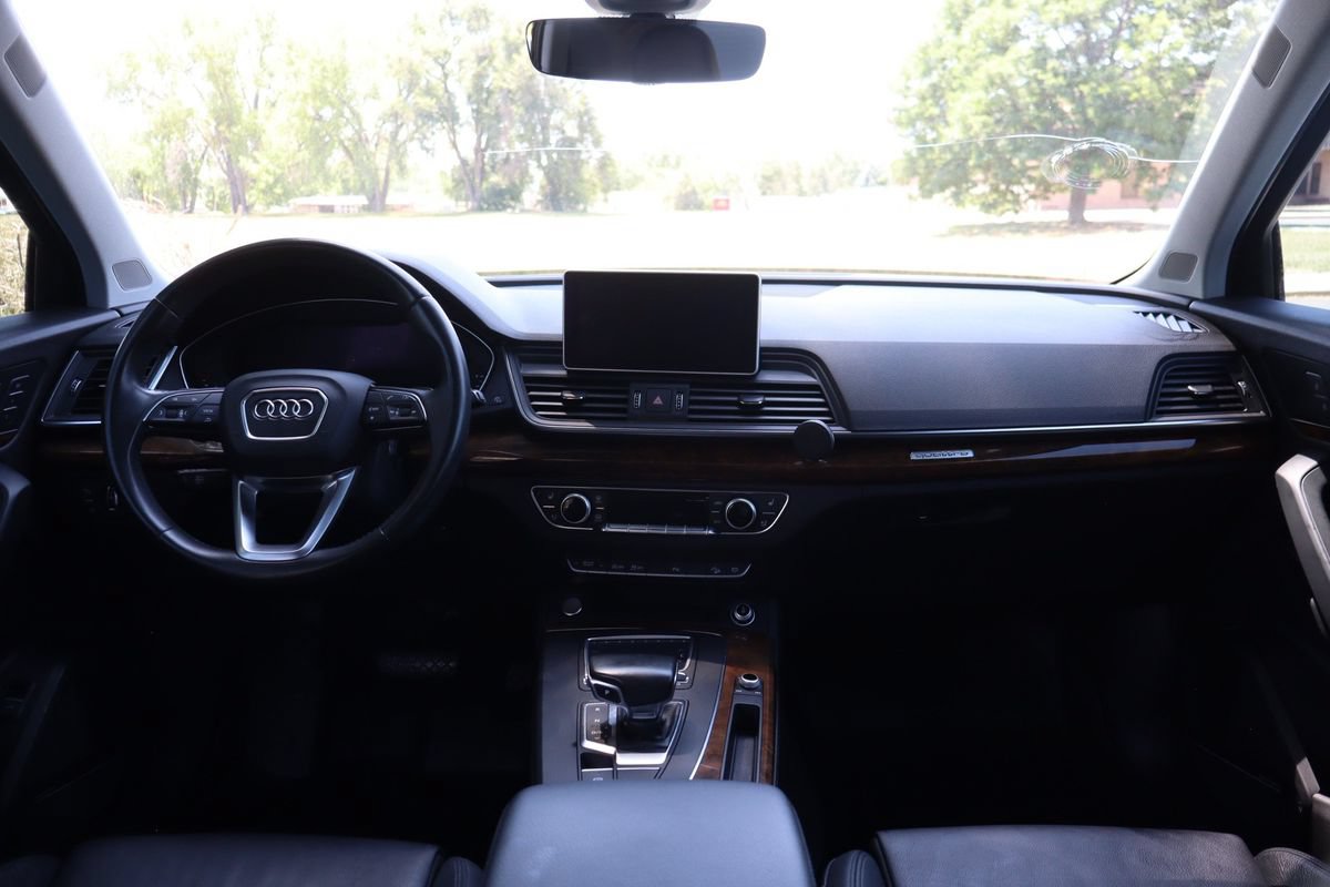 Used 2018 Audi Q5 2.0T Premium Plus w/ Premium Plus Package AWD/4WD image 16