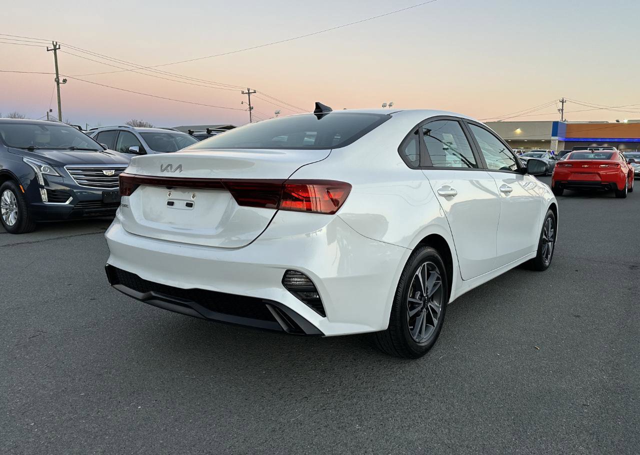 Used 2023 Kia Forte LXS image 6