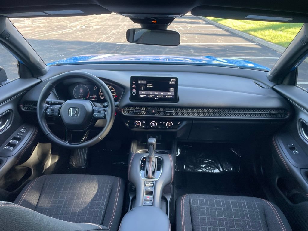 Certified 2026 Honda HR-V Sport image 25