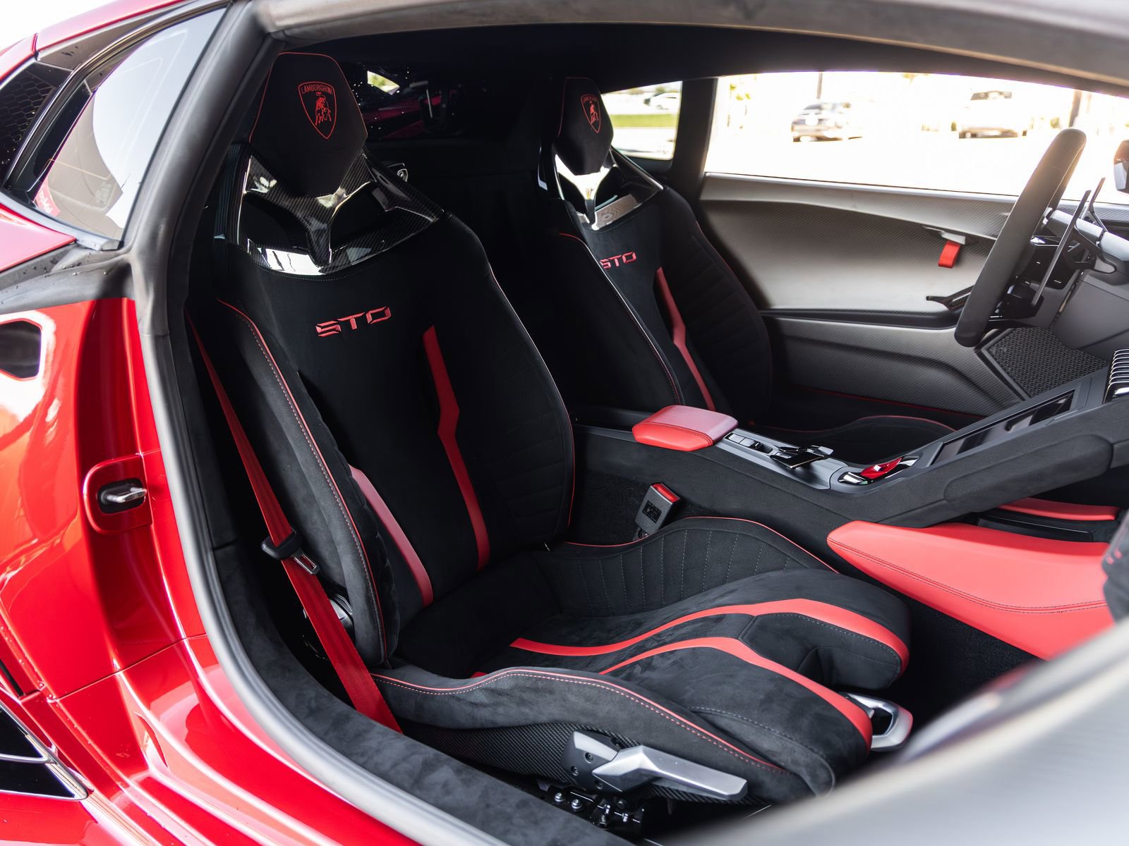 Used 2022 Lamborghini Huracan STO image 51