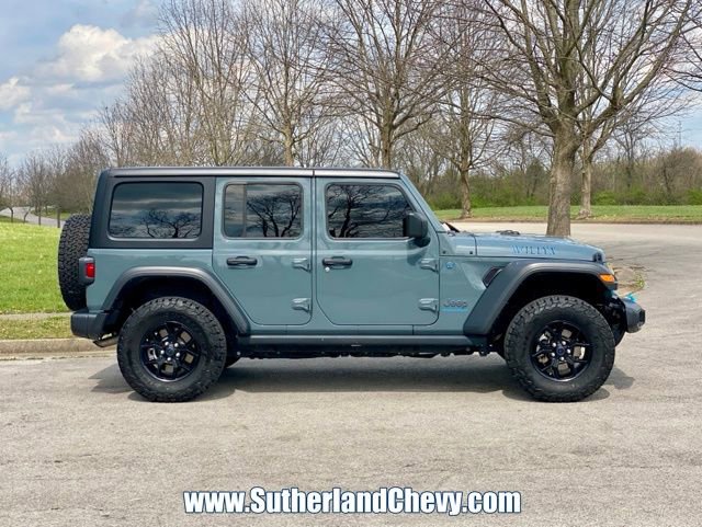 Used 2024 Jeep Wrangler Unlimited AWD/4WD image 8