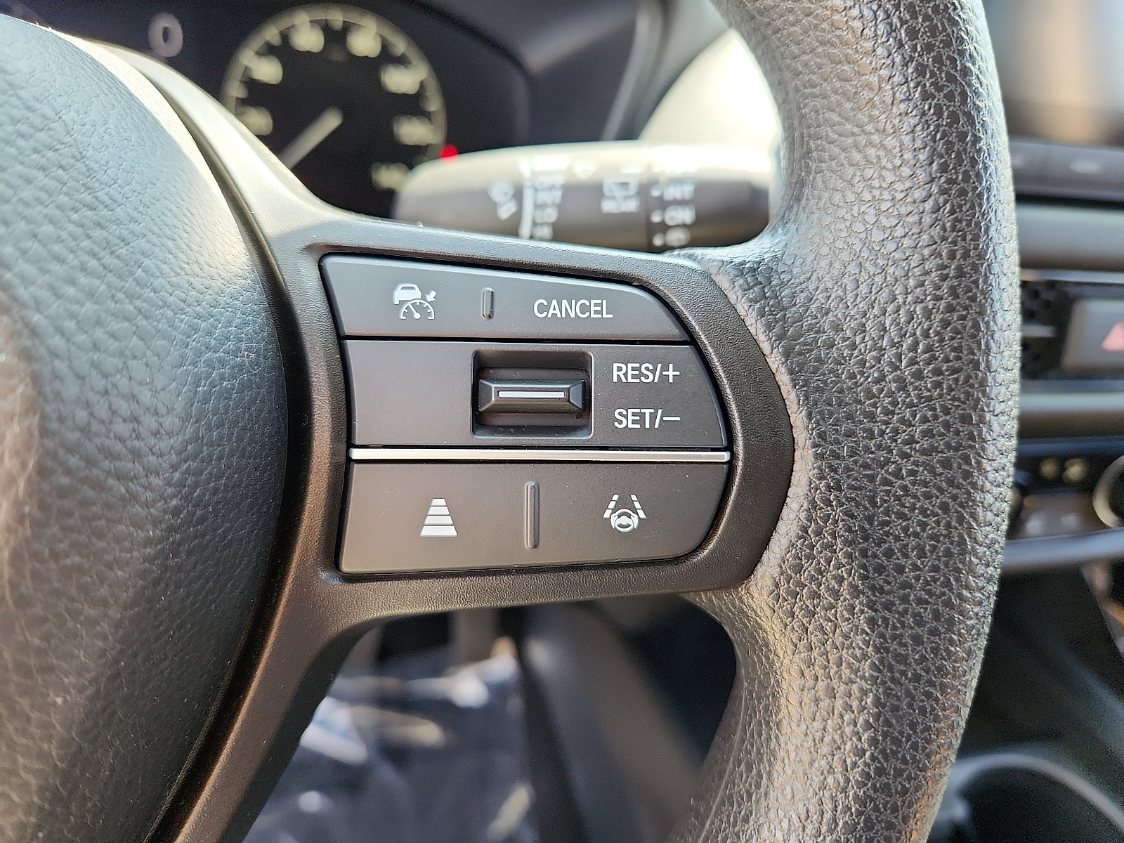 Used 2024 Honda HR-V LX image 22