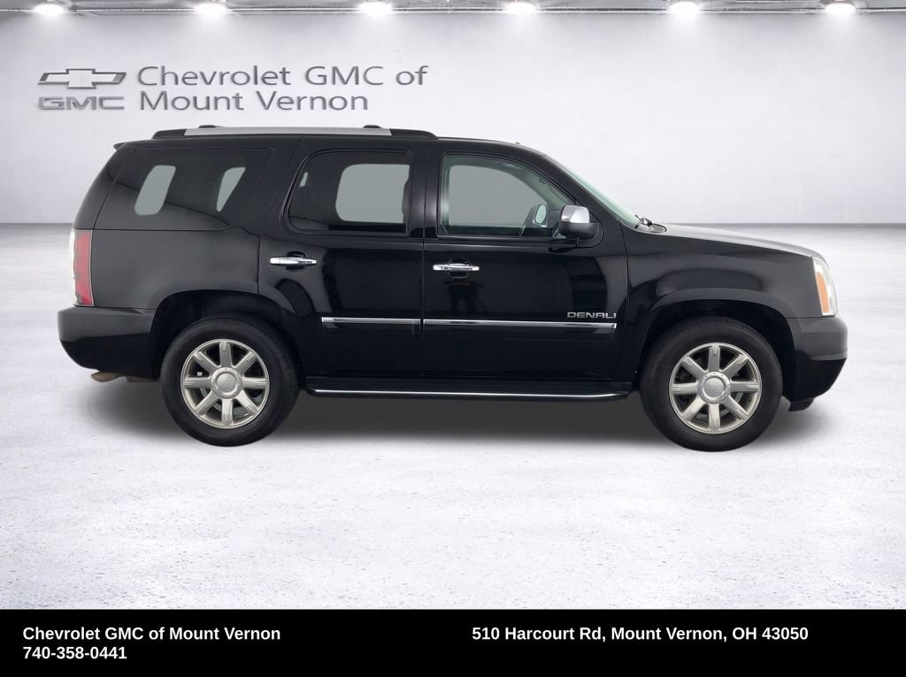 Used 2011 GMC Yukon Denali AWD/4WD image 30