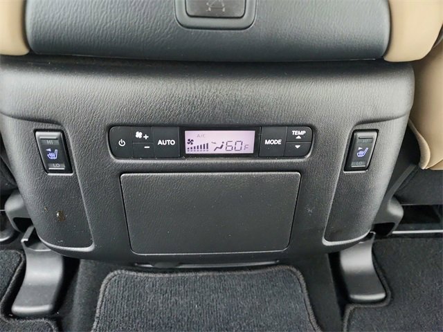 Used 2024 Nissan Armada Platinum w/ Captain's Chairs Package image 37