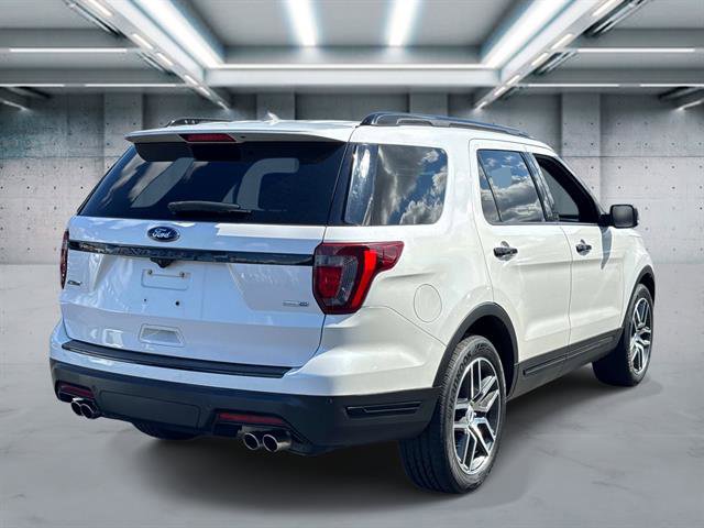 Used 2018 Ford Explorer Sport w/ Equipment Group 401A AWD/4WD image 26