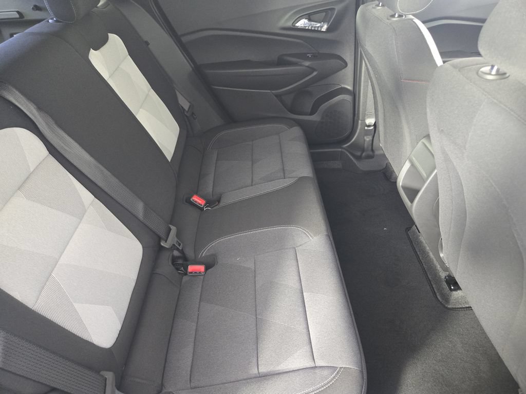 New 2026 Chevrolet Trax RS w/ Driver Confidence Package FWD image 34