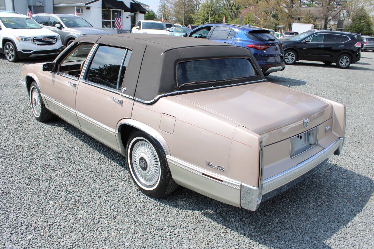 Used 1990 Cadillac De Ville Sedan FWD image 9