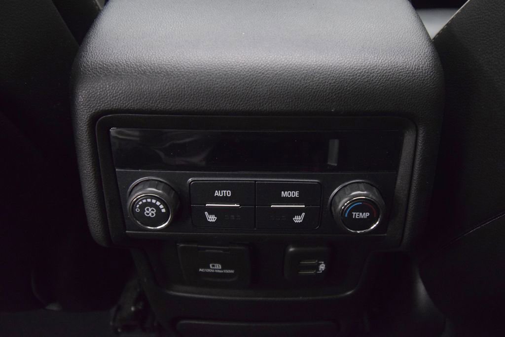 Used 2019 GMC Acadia Denali w/ Technology Package FWD image 44