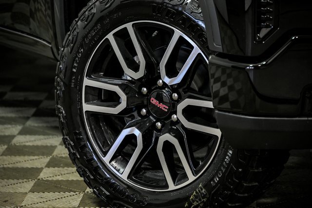 New 2026 GMC Sierra 1500 AT4 w/ Technology Package image 3