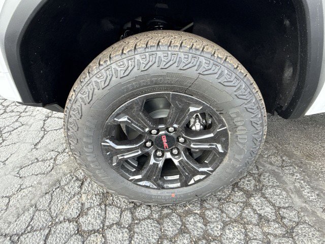New 2025 GMC Canyon Elevation image 17
