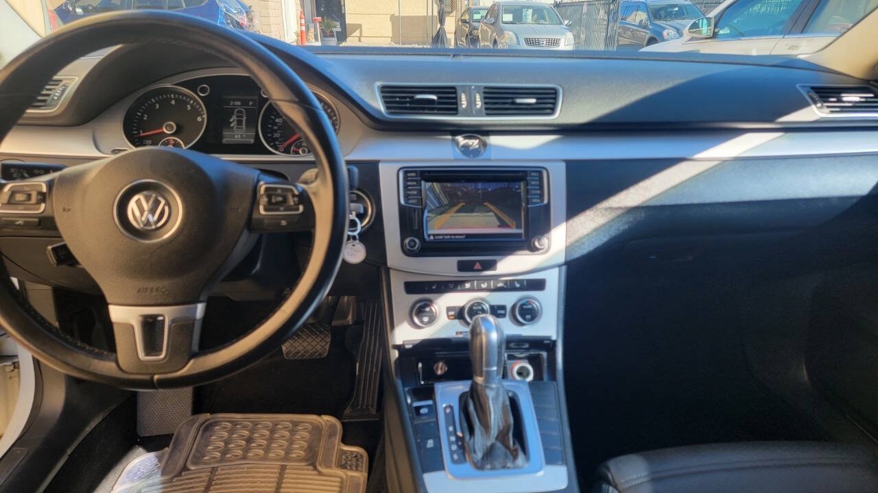 Used 2016 Volkswagen CC Trend FWD image 8