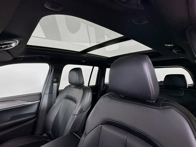 New 2025 Jeep Grand Cherokee Limited image 25