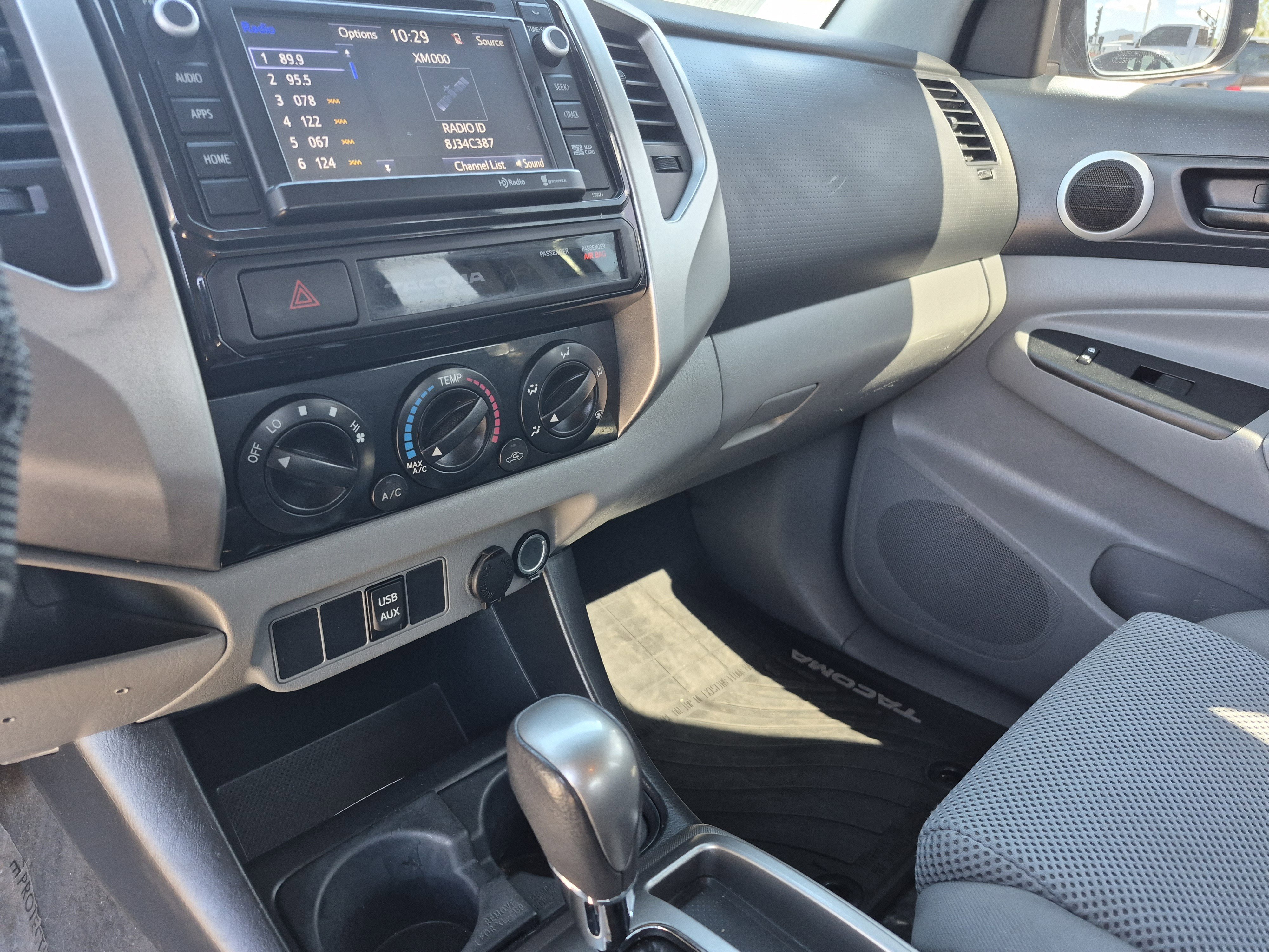 Used 2015 Toyota Tacoma PreRunner w/ TRD Sport Package RWD image 11