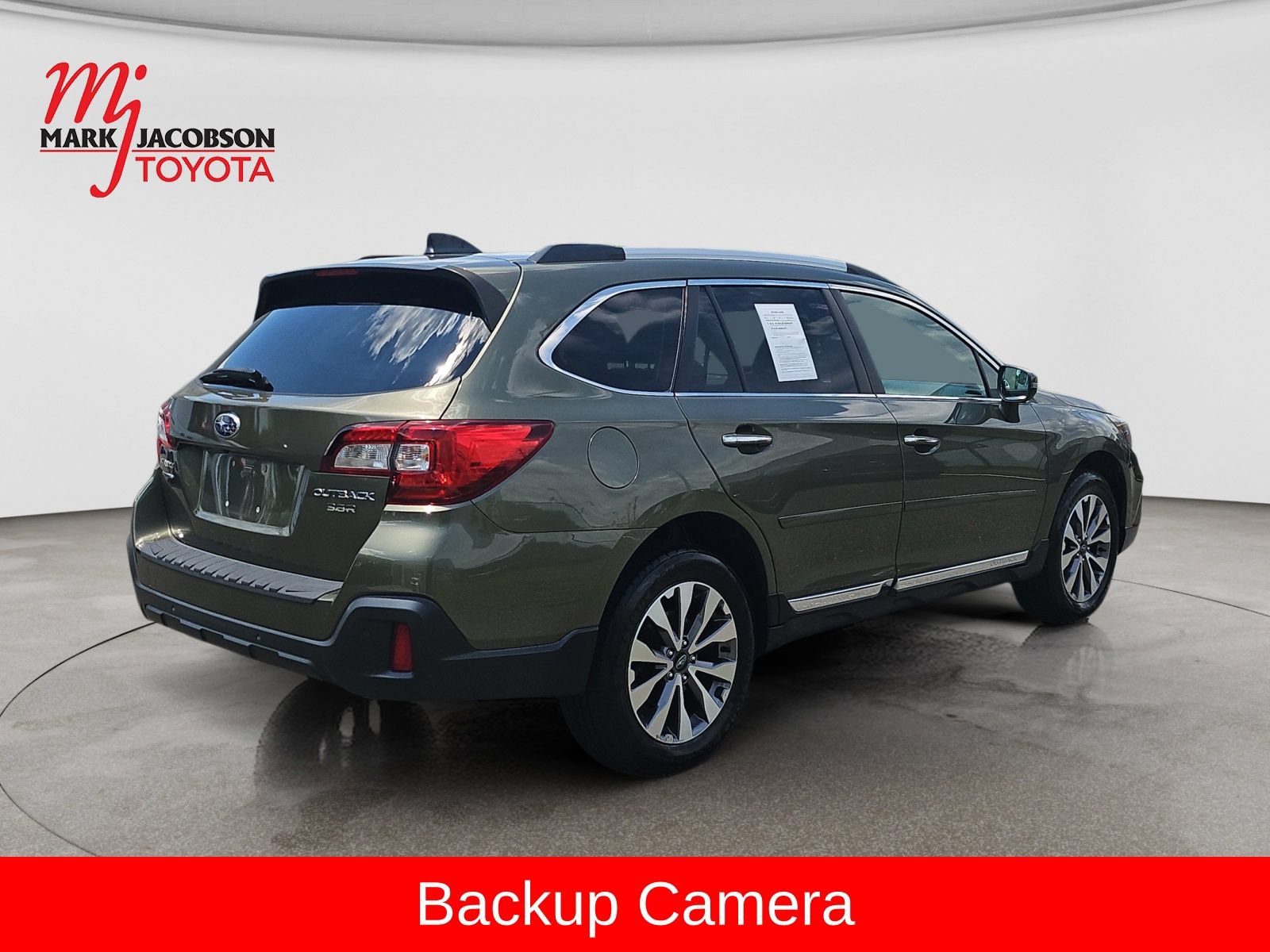 Used 2019 Subaru Outback 3.6R Touring AWD/4WD image 8