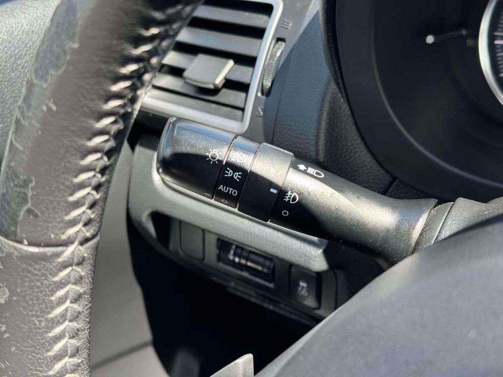 Used 2016 Subaru Impreza 2.0i Sport Limited image 24