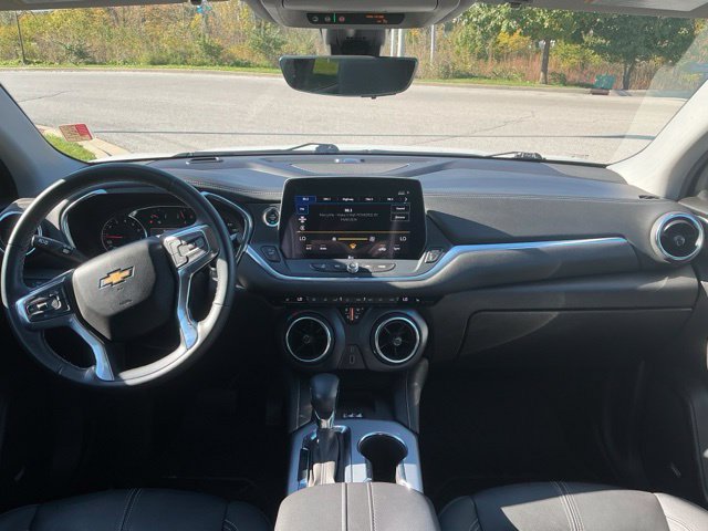 Used 2024 Chevrolet Blazer LT w/ Sound & Technology Package AWD/4WD image 21