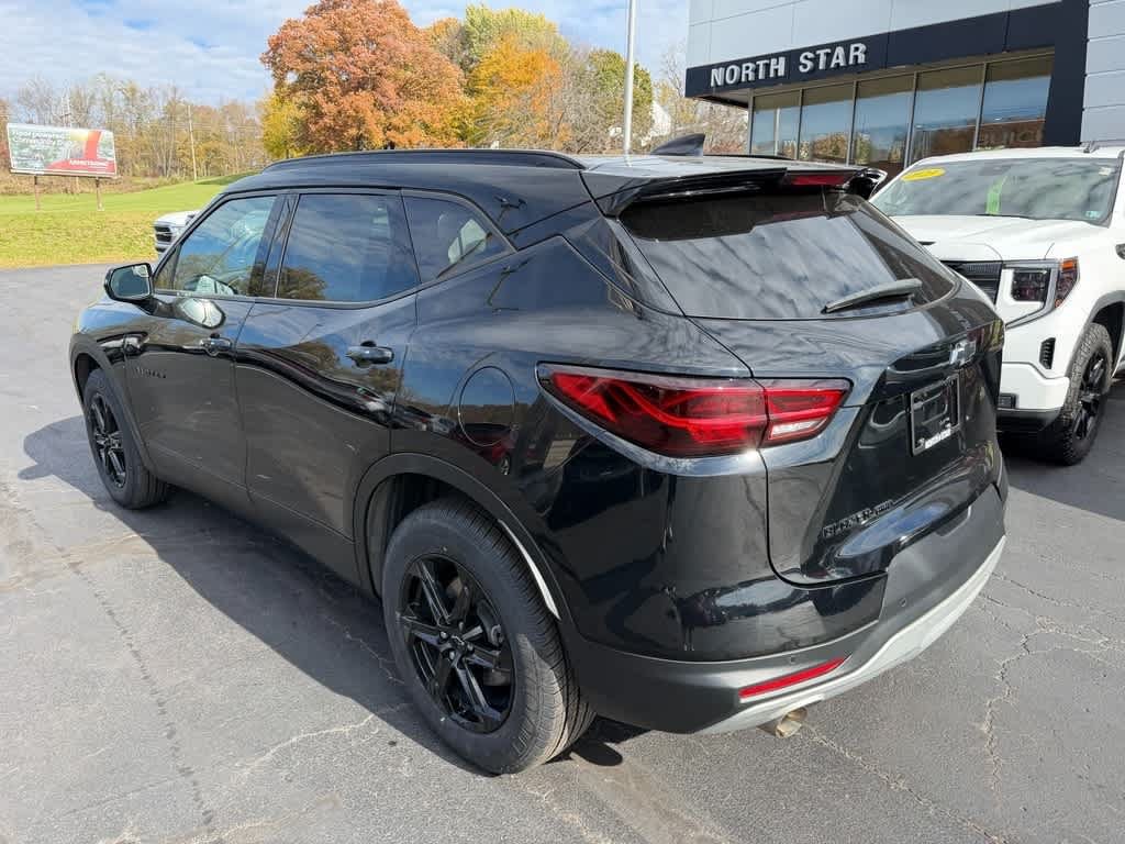 Certified 2024 Chevrolet Blazer LT w/ Midnight/Sport Edition AWD/4WD image 3