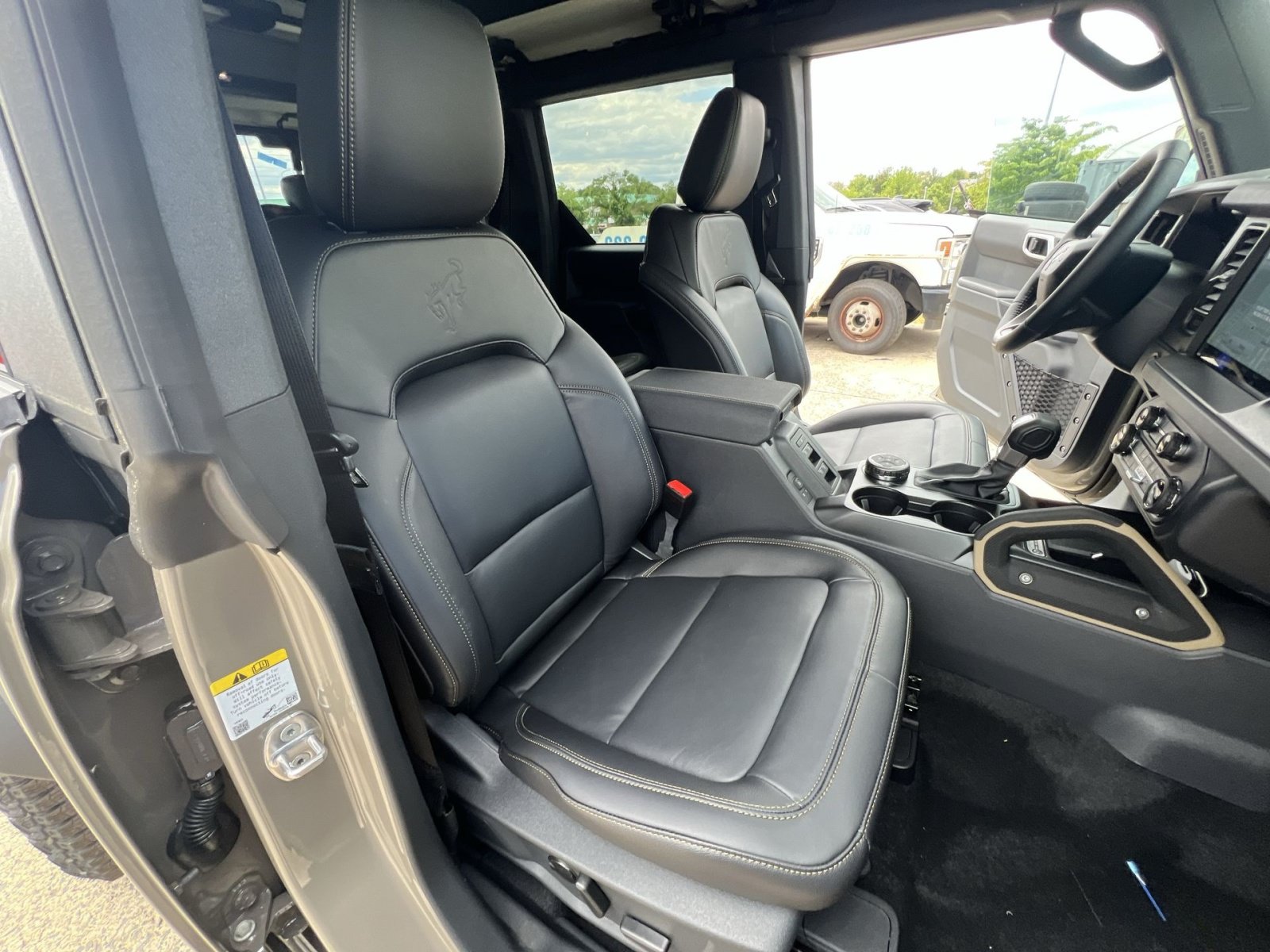 New 2026 Ford Bronco Badlands AWD/4WD image 49