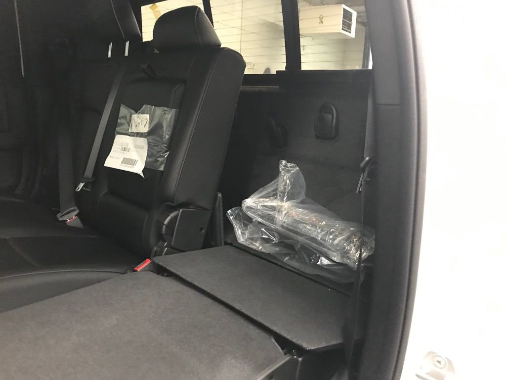 New 2026 RAM 2500 Limited image 35