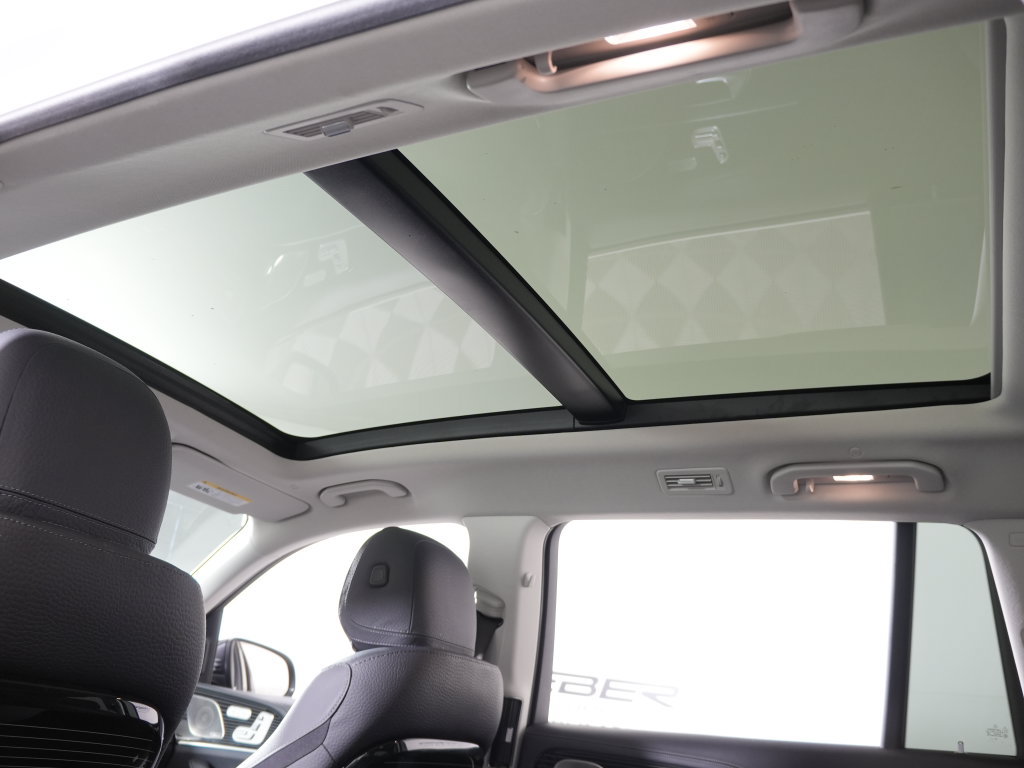 Certified 2024 Mercedes-Benz GLS 580 4MATIC image 17