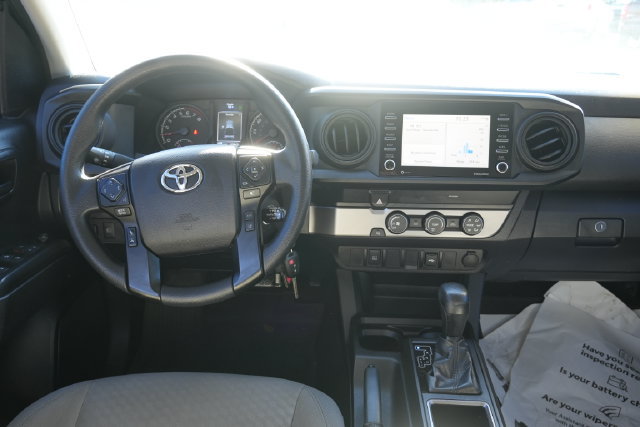 Used 2022 Toyota Tacoma SR w/ SR Convenience Package RWD image 17
