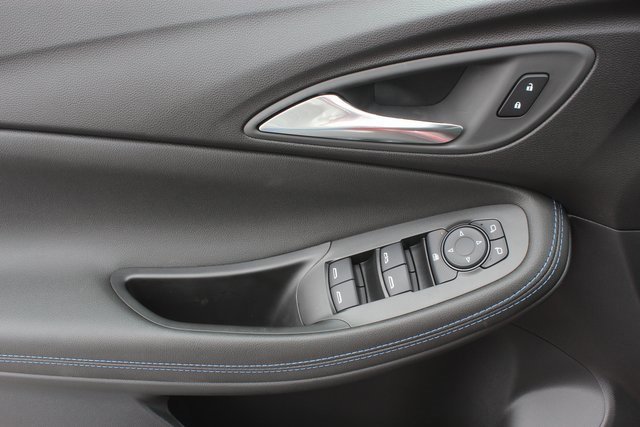 New 2026 Buick Encore GX Sport Touring w/ Advanced Technology Package image 16