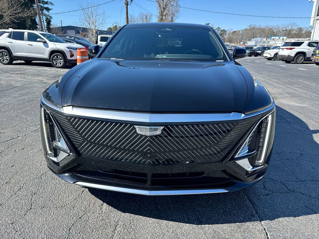 Used 2025 Cadillac Lyriq Luxury image 10