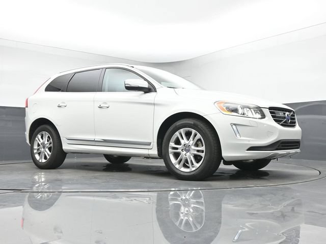 Used 2015 Volvo XC60 T5 Platinum w/ Climate Package FWD image 10
