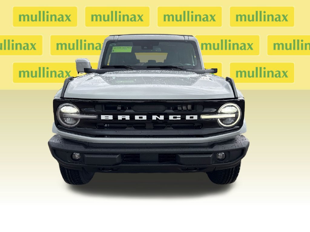 New 2026 Ford Bronco Outer Banks AWD/4WD image 12