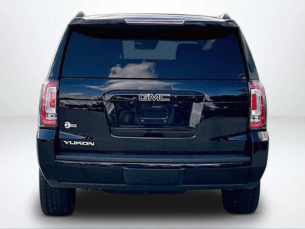 Used 2020 GMC Yukon SLT w/ Graphite Performance Edition AWD/4WD image 5