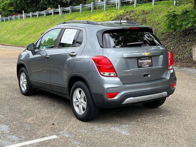 Used 2020 Chevrolet Trax LT w/ LT Convenience Package AWD/4WD image 21