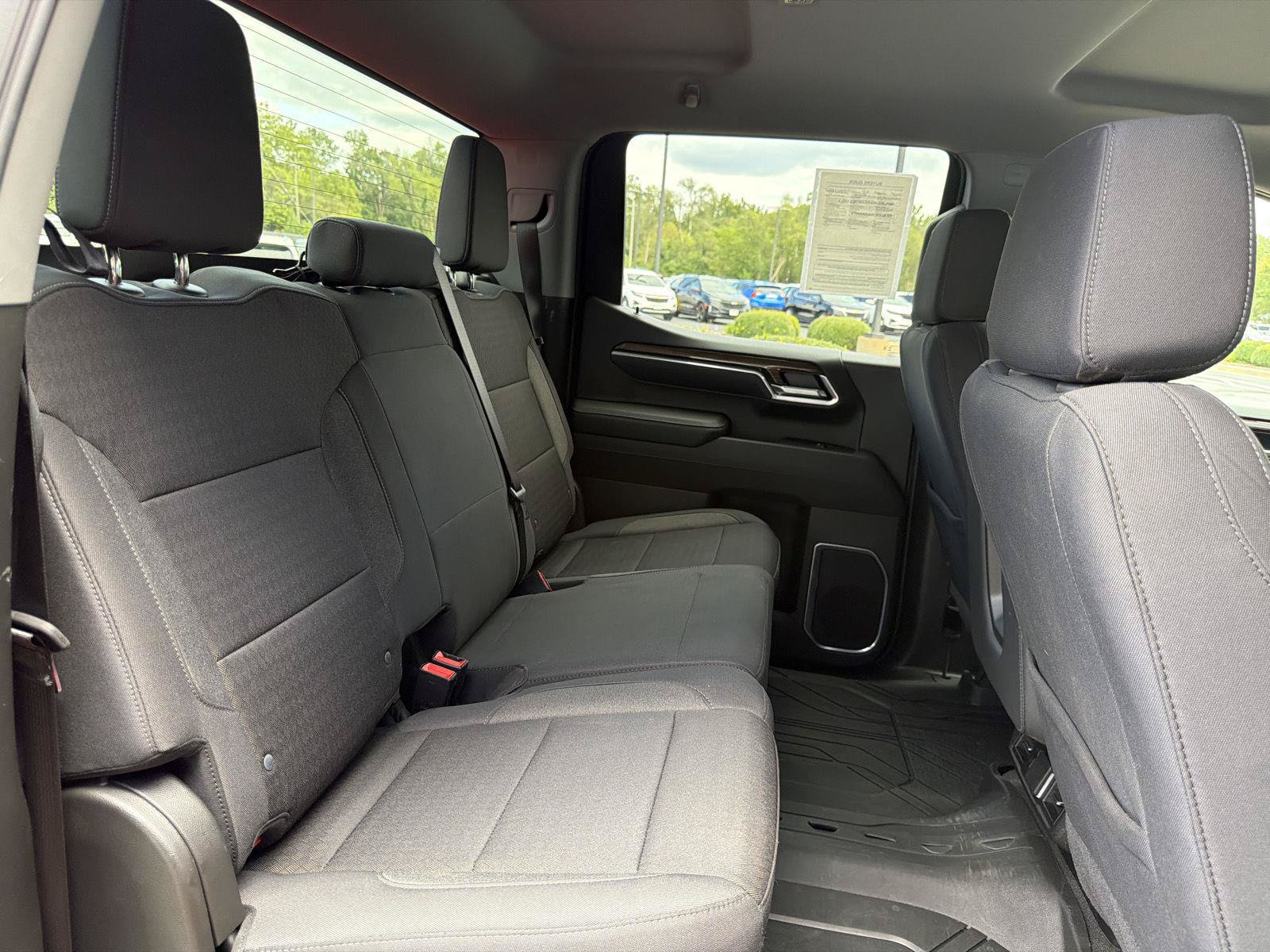 Certified 2025 Chevrolet Silverado 1500 LT w/ LPO, Liner Protection Package AWD/4WD image 35