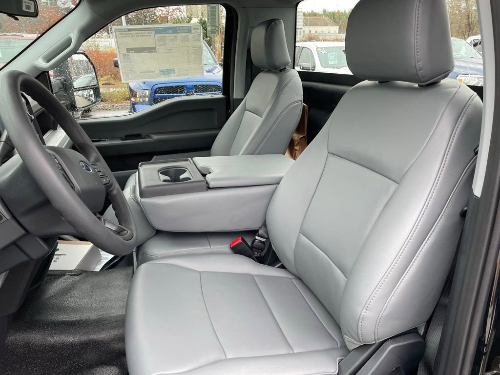 New 2026 Ford F550 4x4 Regular Cab Super Duty image 7