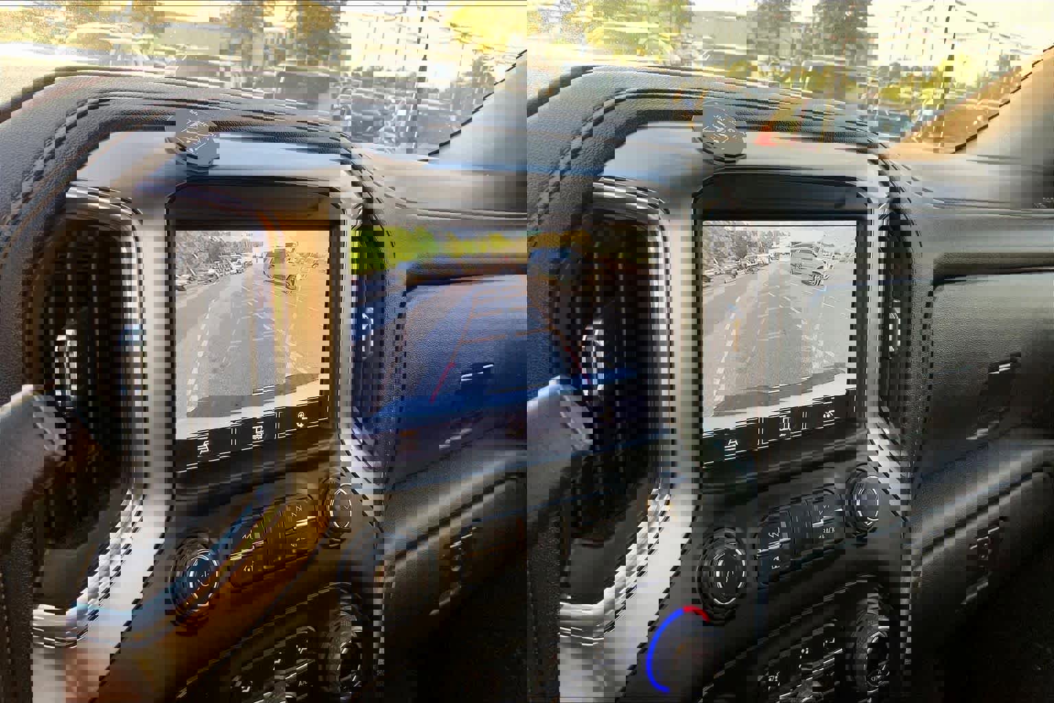 Used 2022 Chevrolet Silverado 2500 LTZ w/ Safety Package image 28