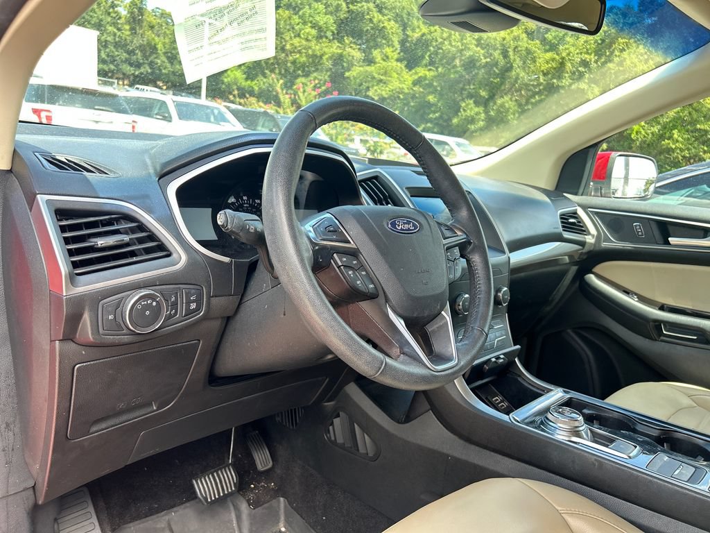 Certified 2020 Ford Edge SEL w/ Convenience Package FWD image 10