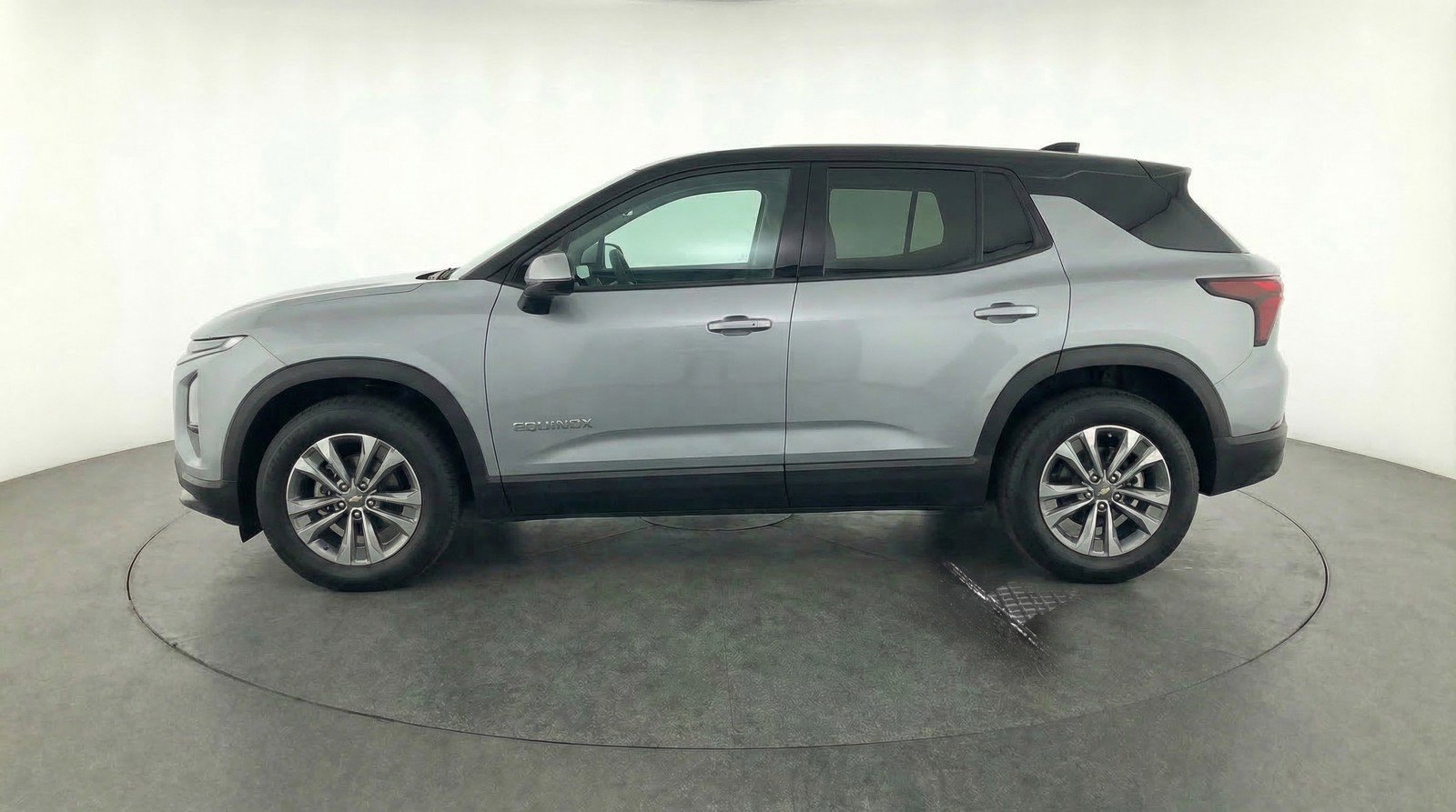 Used 2025 Chevrolet Equinox LT image 5