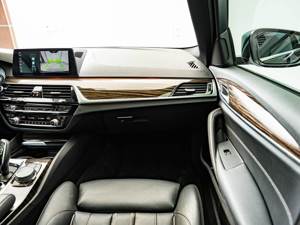 Used 2019 BMW 540i RWD image 47