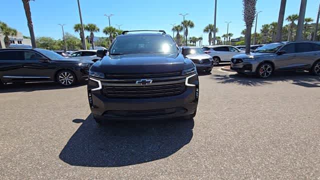Used 2021 Chevrolet Tahoe RST w/ Luxury Package AWD/4WD image 3