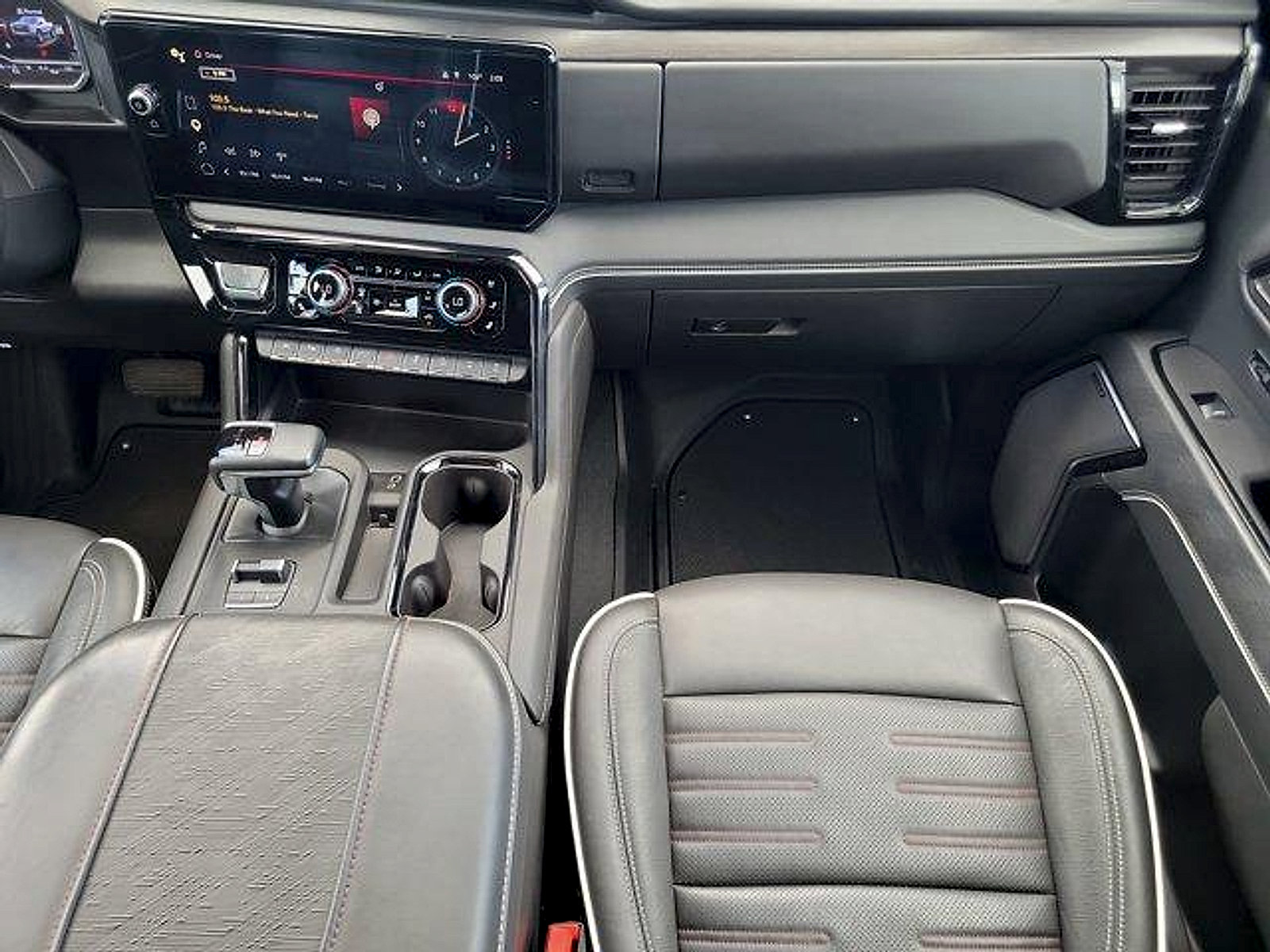 Used 2025 GMC Sierra 1500 AT4X AWD/4WD image 15