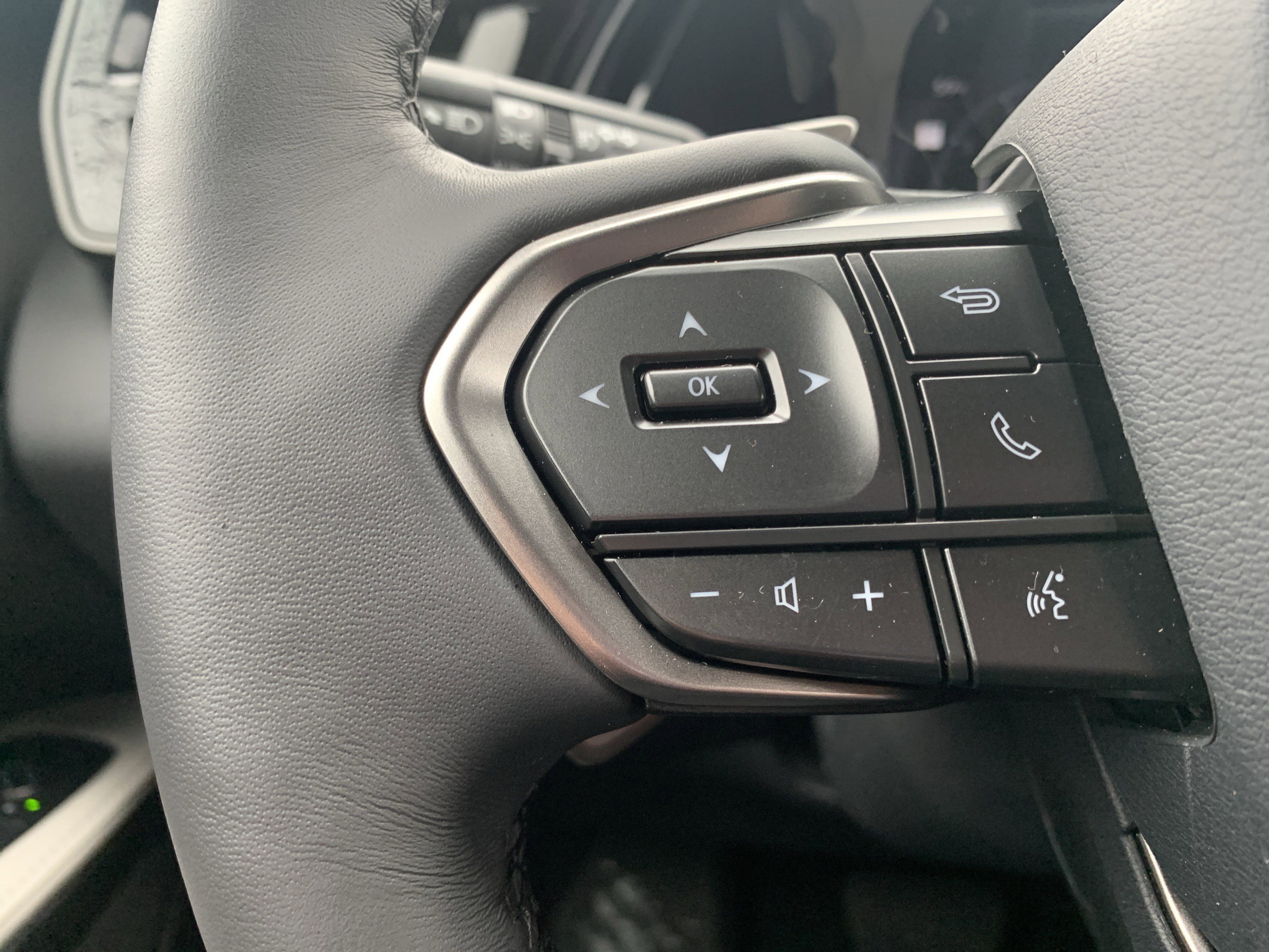 Used 2025 Lexus RX 350 Premium image 19