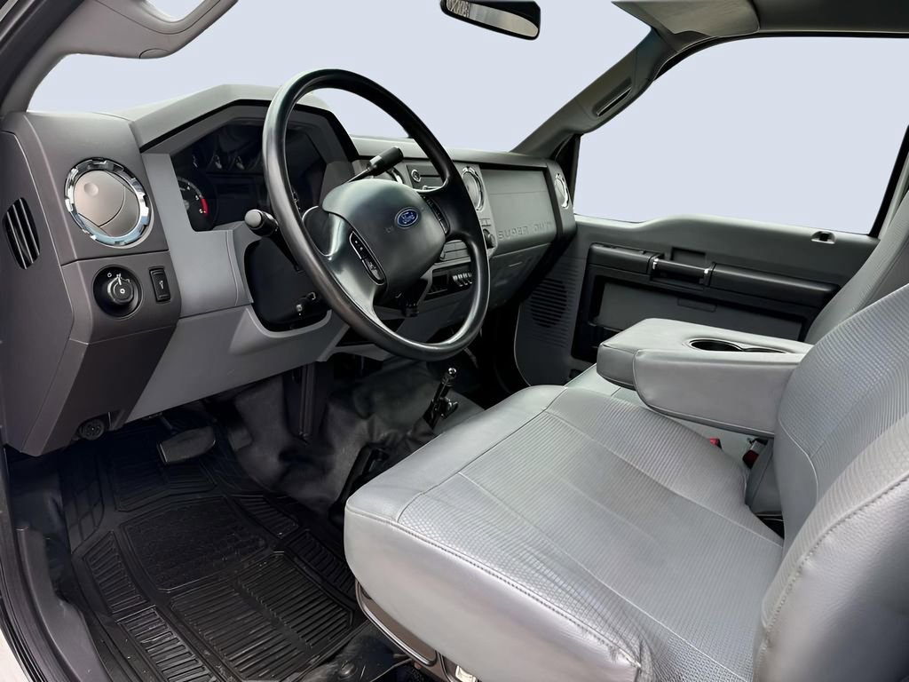 Used 2015 Ford F650 2WD Regular Cab Super Duty image 10