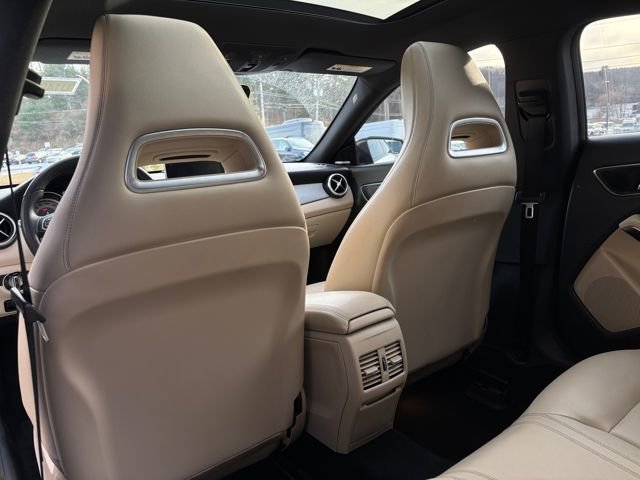 Used 2016 Mercedes-Benz CLA 250 image 22
