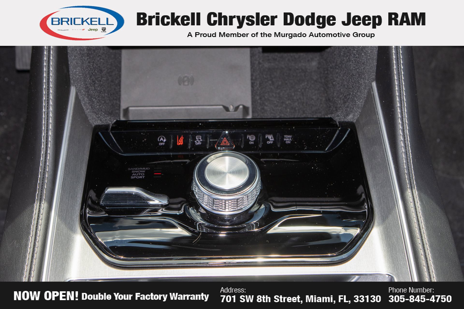 New 2025 Jeep Wagoneer 4WD w/ Convenience Group I image 26