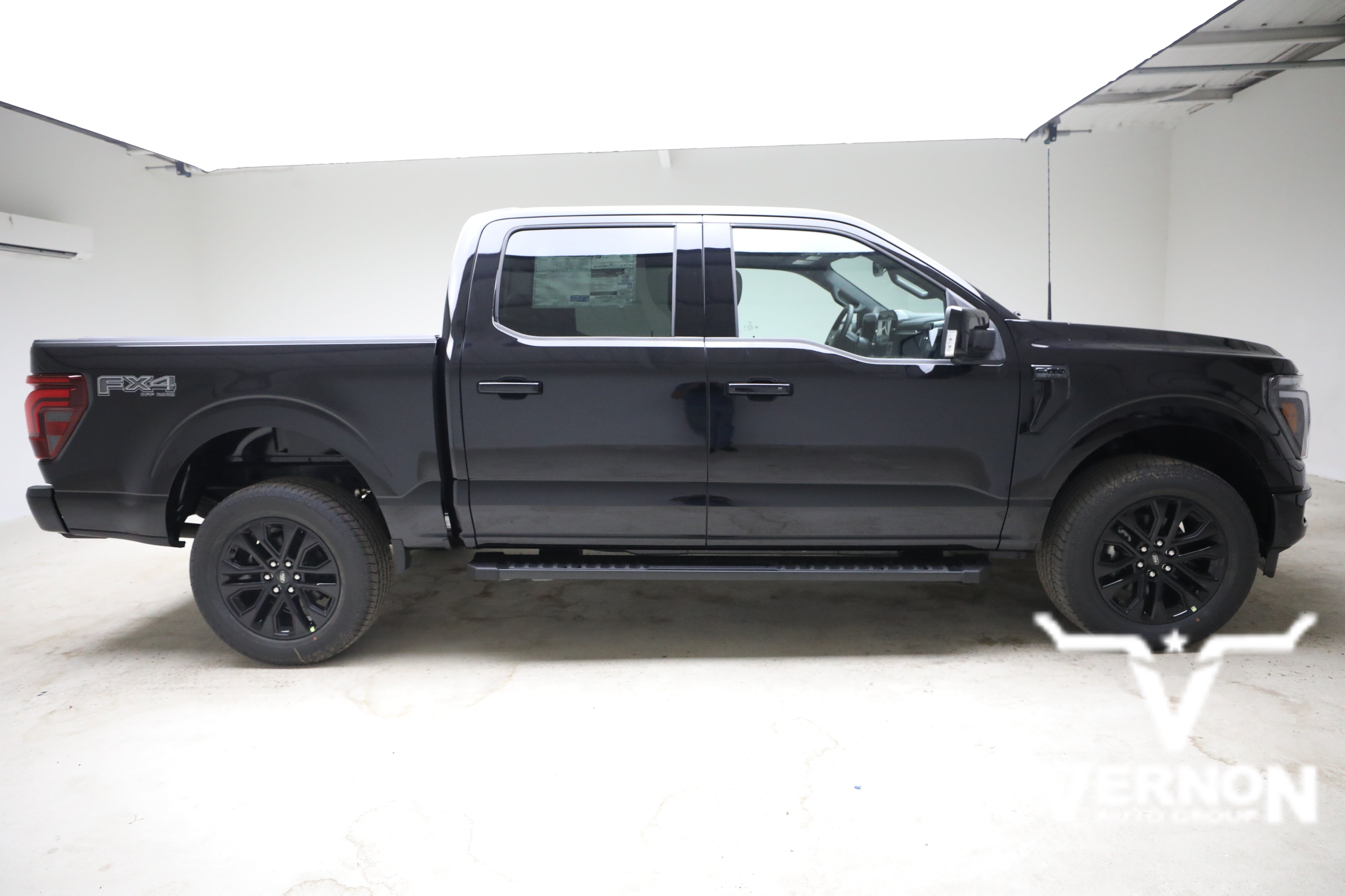 New 2026 Ford F150 Lariat w/ Equipment Group 501A Mid AWD/4WD image 6